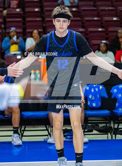 Thumbnail 2 in Greenville vs Fort Mill (SCHSL 5A Div 2 Semifinal) photogallery.