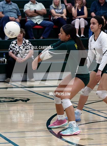 Thumbnail 1 in FR: Notre Dame Prep @ Horizon photogallery.