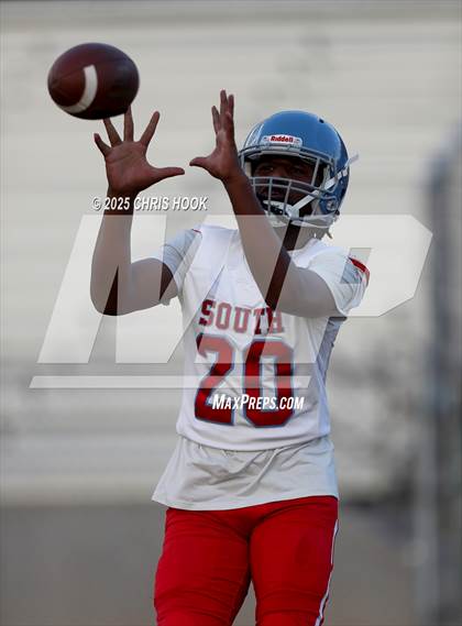 Thumbnail 3 in South Mountain @ Canyon del Oro photogallery.