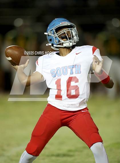 Thumbnail 1 in South Mountain @ Canyon del Oro photogallery.