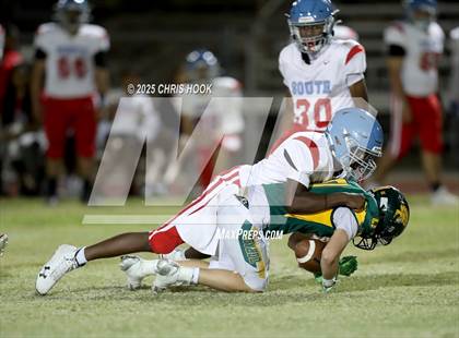 Thumbnail 3 in South Mountain @ Canyon del Oro photogallery.