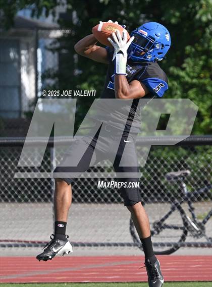 Thumbnail 1 in Grand Island @ Kenmore West photogallery.