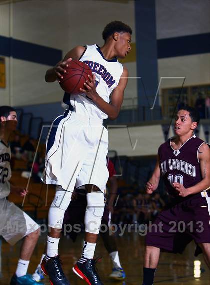 Thumbnail 2 in San Lorenzo vs. Freedom (MLK Tournament) photogallery.