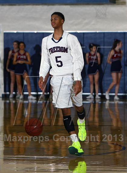 Thumbnail 2 in San Lorenzo vs. Freedom (MLK Tournament) photogallery.
