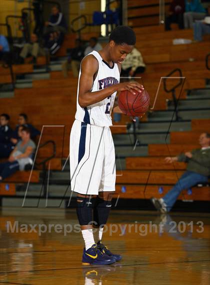 Thumbnail 3 in San Lorenzo vs. Freedom (MLK Tournament) photogallery.