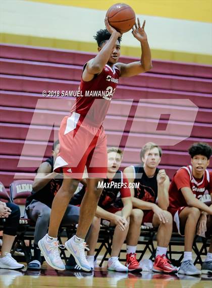Thumbnail 2 in Culver City vs Santa Clarita Christian (The Opening Weekend Tournament) photogallery.