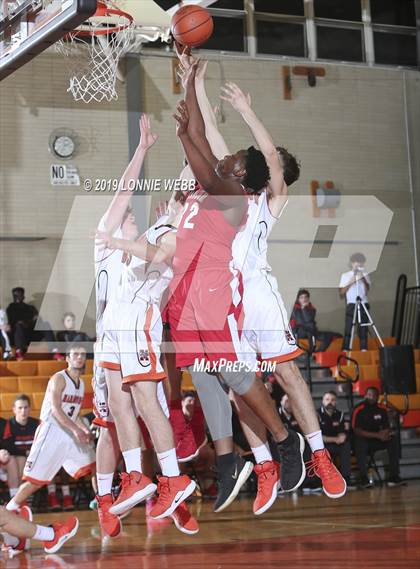 Thumbnail 3 in Alexander Hamilton vs Mamaroneck (Tiger Tournament) photogallery.