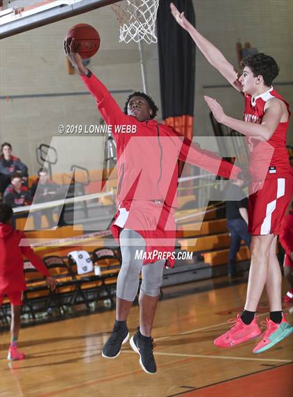 Thumbnail 1 in Alexander Hamilton vs Mamaroneck (Tiger Tournament) photogallery.