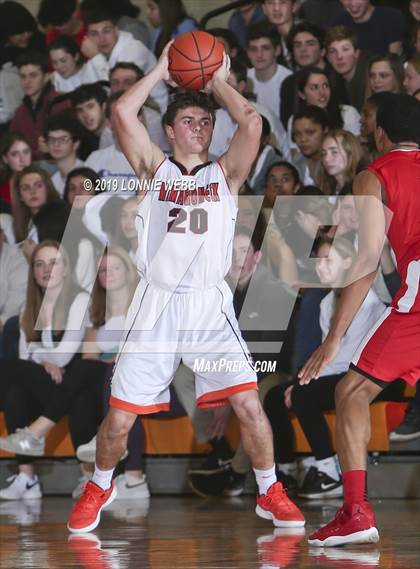 Thumbnail 1 in Alexander Hamilton vs Mamaroneck (Tiger Tournament) photogallery.