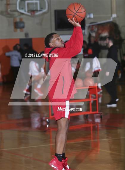 Thumbnail 2 in Alexander Hamilton vs Mamaroneck (Tiger Tournament) photogallery.