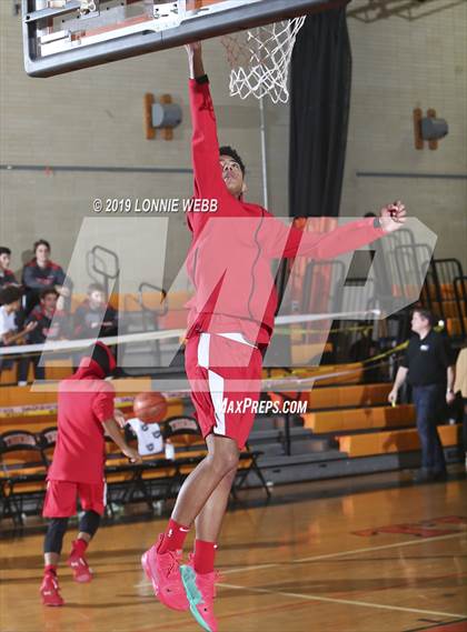 Thumbnail 2 in Alexander Hamilton vs Mamaroneck (Tiger Tournament) photogallery.