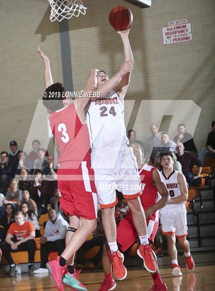 Thumbnail 2 in Alexander Hamilton vs Mamaroneck (Tiger Tournament) photogallery.
