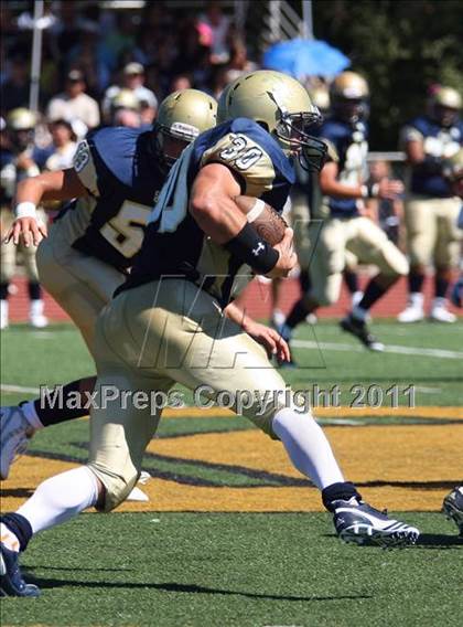 Thumbnail 2 in Central Catholic vs. Cardinal Newman (Battle at the Capital) photogallery.