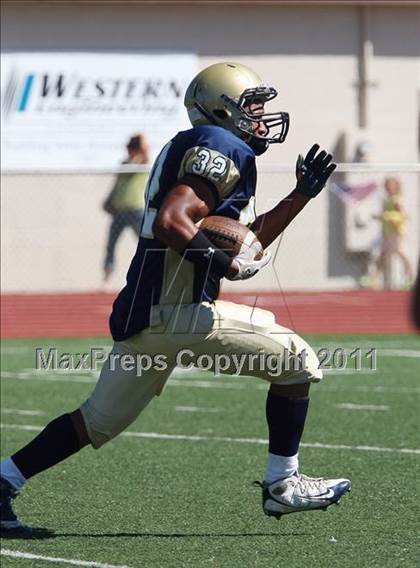 Thumbnail 2 in Central Catholic vs. Cardinal Newman (Battle at the Capital) photogallery.