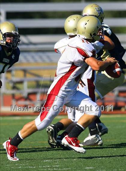 Thumbnail 3 in Central Catholic vs. Cardinal Newman (Battle at the Capital) photogallery.