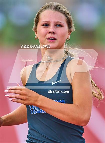 Thumbnail 1 in CCISD Ruben C Jordan Relays (100M) photogallery.