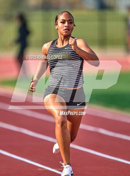 Thumbnail 1 in CCISD Ruben C Jordan Relays (100M) photogallery.