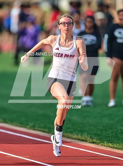 Thumbnail 2 in CCISD Ruben C Jordan Relays (100M) photogallery.