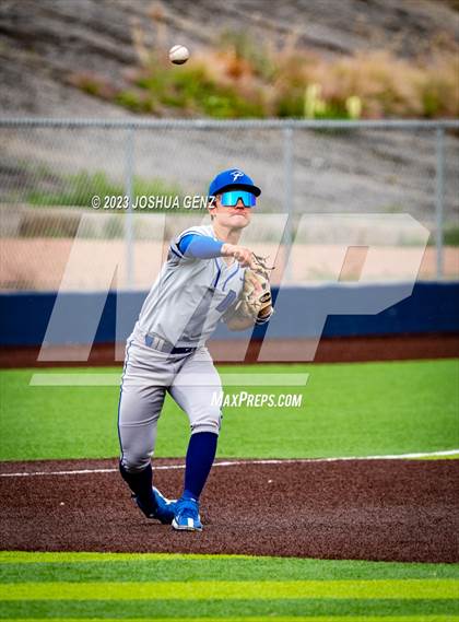 Thumbnail 3 in Denver Christian vs. Limon (CHSAA 2A Final) photogallery.