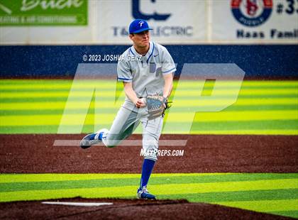 Thumbnail 2 in Denver Christian vs. Limon (CHSAA 2A Final) photogallery.
