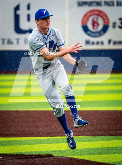 Thumbnail 1 in Denver Christian vs. Limon (CHSAA 2A Final) photogallery.