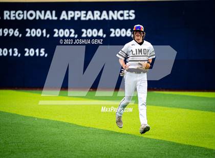 Thumbnail 3 in Denver Christian vs. Limon (CHSAA 2A Final) photogallery.