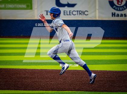 Thumbnail 3 in Denver Christian vs. Limon (CHSAA 2A Final) photogallery.