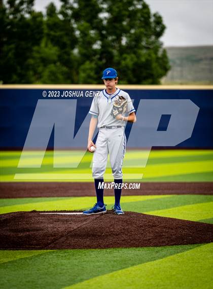 Thumbnail 2 in Denver Christian vs. Limon (CHSAA 2A Final) photogallery.