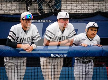Thumbnail 3 in Denver Christian vs. Limon (CHSAA 2A Final) photogallery.