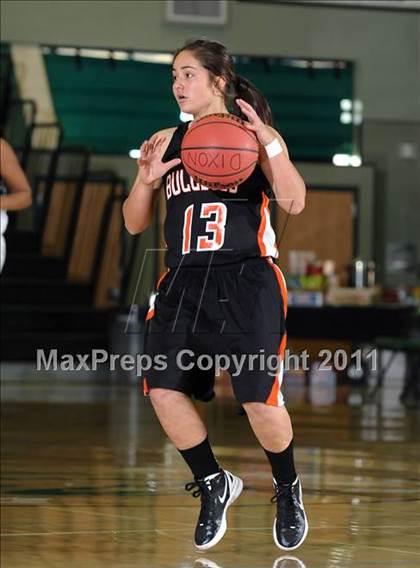 Thumbnail 2 in Vacaville vs. Inderkum (Ram Jam) photogallery.
