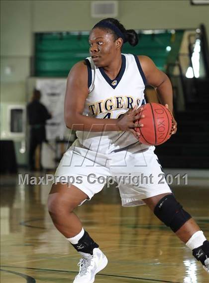 Thumbnail 3 in Vacaville vs. Inderkum (Ram Jam) photogallery.