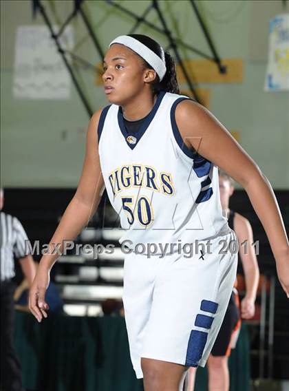 Thumbnail 3 in Vacaville vs. Inderkum (Ram Jam) photogallery.