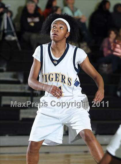 Thumbnail 2 in Vacaville vs. Inderkum (Ram Jam) photogallery.