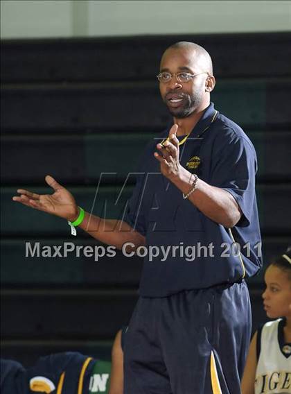 Thumbnail 2 in Vacaville vs. Inderkum (Ram Jam) photogallery.