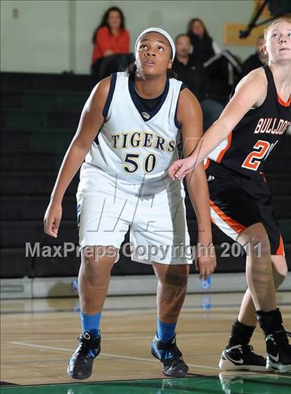 Thumbnail 2 in Vacaville vs. Inderkum (Ram Jam) photogallery.