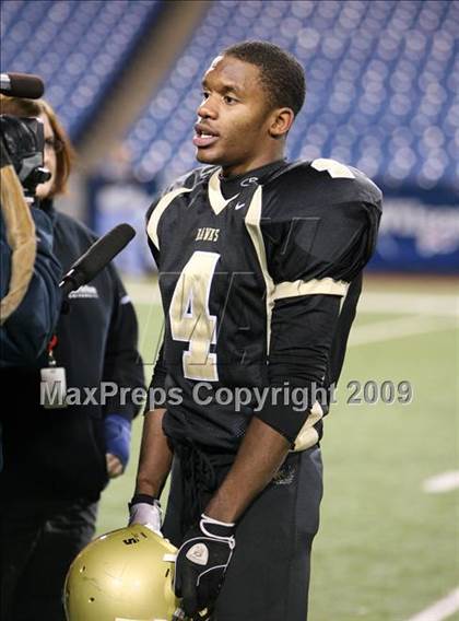 Thumbnail 2 in St. Mary's vs. Cardinal O'Hara (Monsignor Martin A Championship) photogallery.