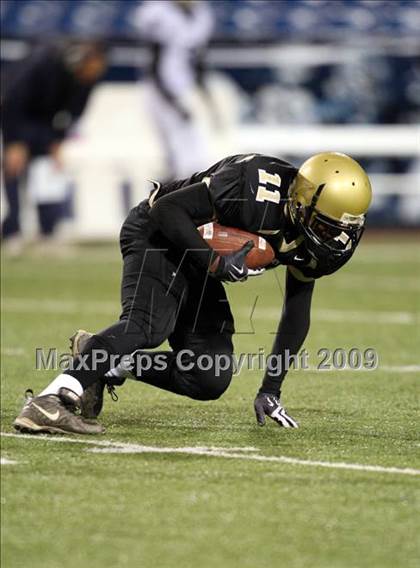 Thumbnail 2 in St. Mary's vs. Cardinal O'Hara (Monsignor Martin A Championship) photogallery.