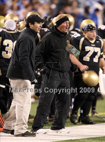 Thumbnail 3 in St. Mary's vs. Cardinal O'Hara (Monsignor Martin A Championship) photogallery.