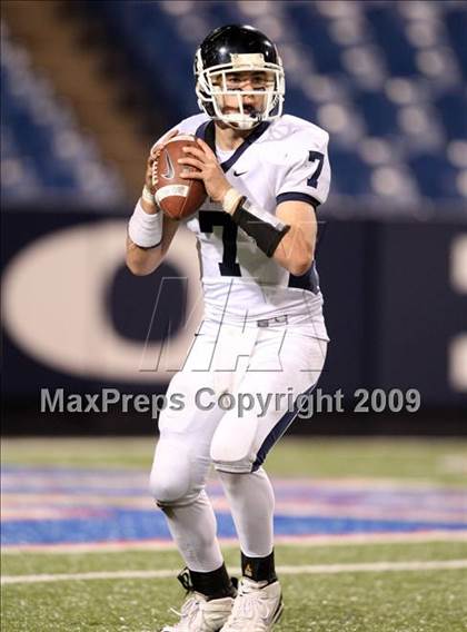 Thumbnail 2 in St. Mary's vs. Cardinal O'Hara (Monsignor Martin A Championship) photogallery.