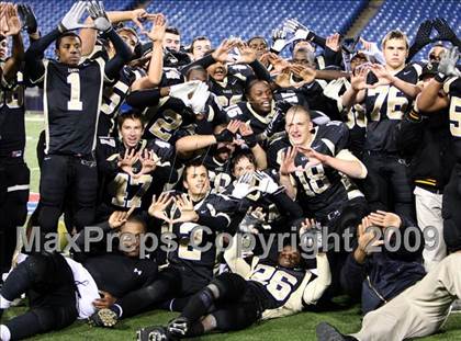 Thumbnail 2 in St. Mary's vs. Cardinal O'Hara (Monsignor Martin A Championship) photogallery.