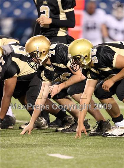 Thumbnail 2 in St. Mary's vs. Cardinal O'Hara (Monsignor Martin A Championship) photogallery.