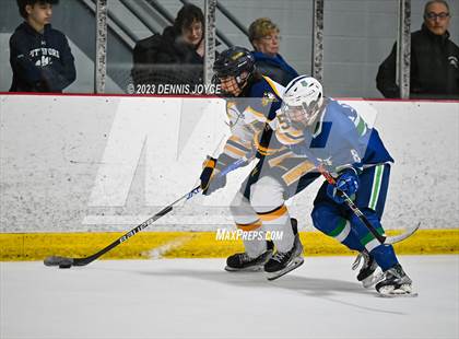 Thumbnail 3 in Batavia Notre Dame at Victor (NYSPHAA Section V Class A Semifinals) photogallery.