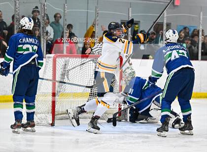 Thumbnail 2 in Batavia Notre Dame at Victor (NYSPHAA Section V Class A Semifinals) photogallery.