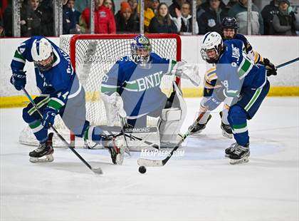 Thumbnail 3 in Batavia Notre Dame at Victor (NYSPHAA Section V Class A Semifinals) photogallery.