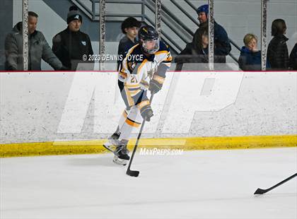 Thumbnail 2 in Batavia Notre Dame at Victor (NYSPHAA Section V Class A Semifinals) photogallery.
