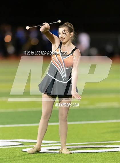 Thumbnail 2 in Comfort vs Schulenburg (UIL Bi-District Playoffs) photogallery.