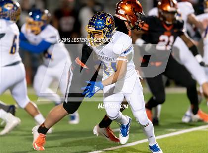 Thumbnail 3 in Comfort vs Schulenburg (UIL Bi-District Playoffs) photogallery.