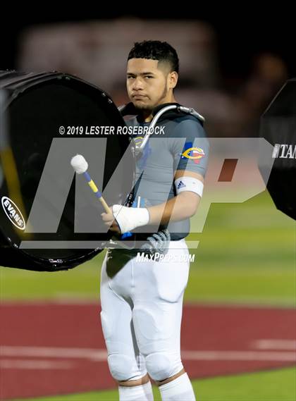 Thumbnail 3 in Comfort vs Schulenburg (UIL Bi-District Playoffs) photogallery.