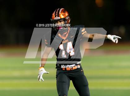 Thumbnail 1 in Comfort vs Schulenburg (UIL Bi-District Playoffs) photogallery.