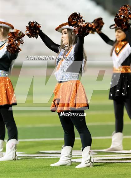 Thumbnail 1 in Comfort vs Schulenburg (UIL Bi-District Playoffs) photogallery.